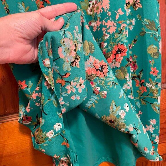 Xhiliration Green Floral Slip Dress - Picture 2 of 5